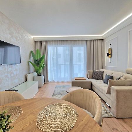 Waterlane Marina By Live & Travel Apartments Gdansk Luaran gambar