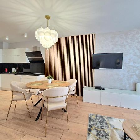 Waterlane Marina By Live & Travel Apartments Gdansk Luaran gambar