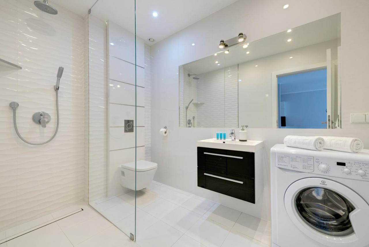 Waterlane Marina By Live & Travel Apartments Gdansk Luaran gambar