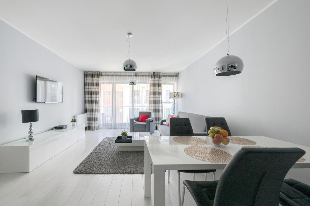 Waterlane Marina By Live & Travel Apartments Gdansk Luaran gambar