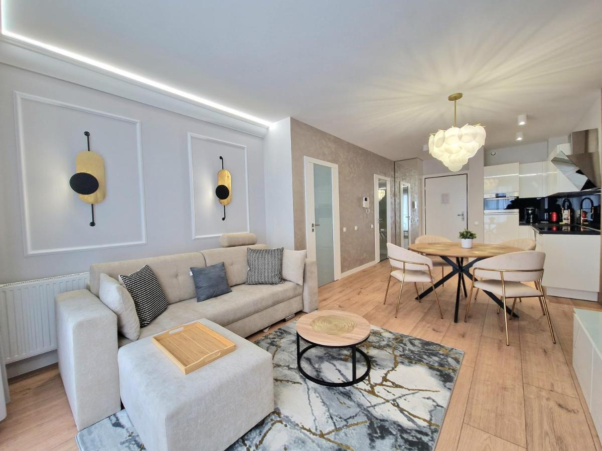 Waterlane Marina By Live & Travel Apartments Gdansk Luaran gambar