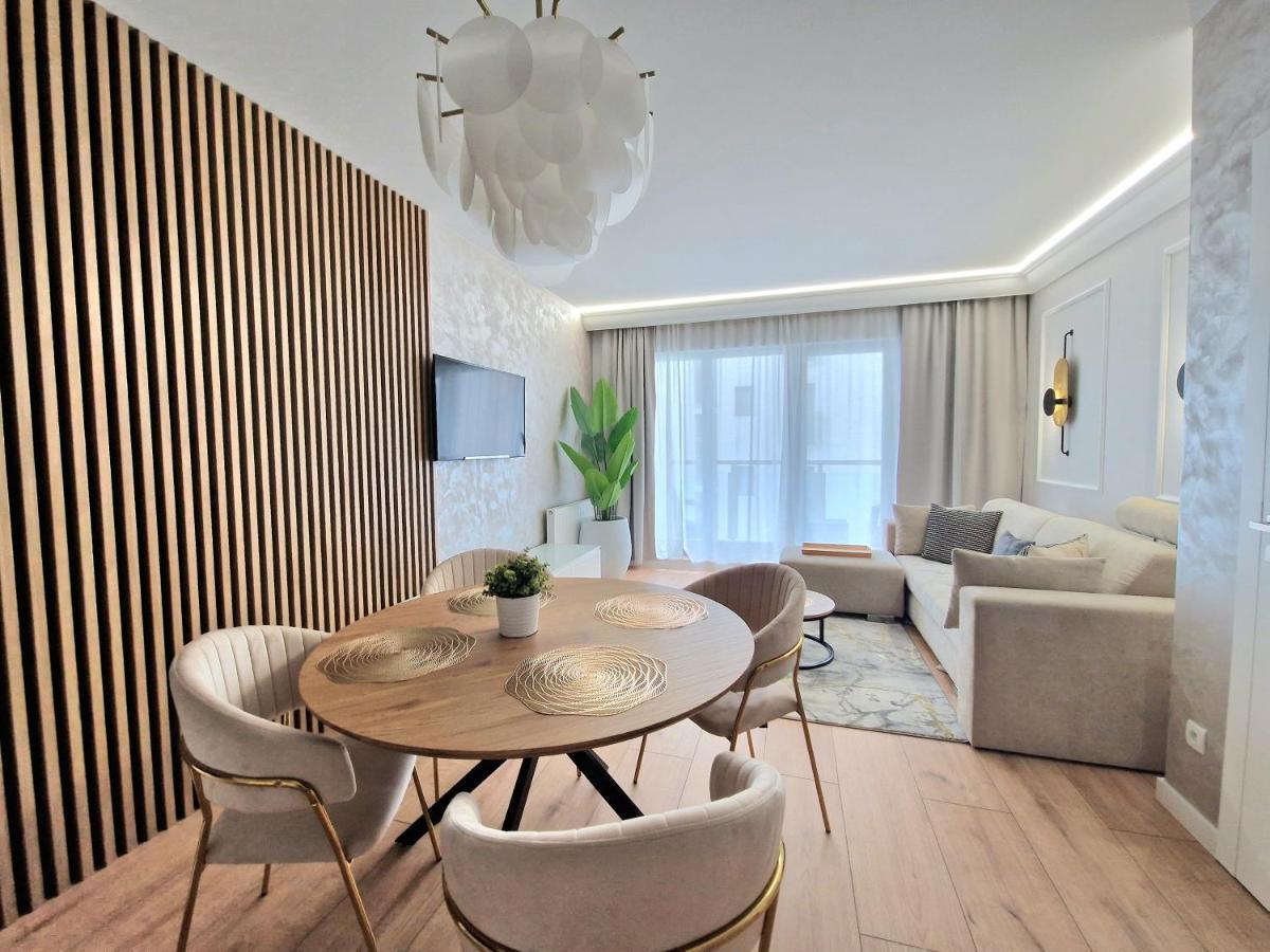 Waterlane Marina By Live & Travel Apartments Gdansk Luaran gambar